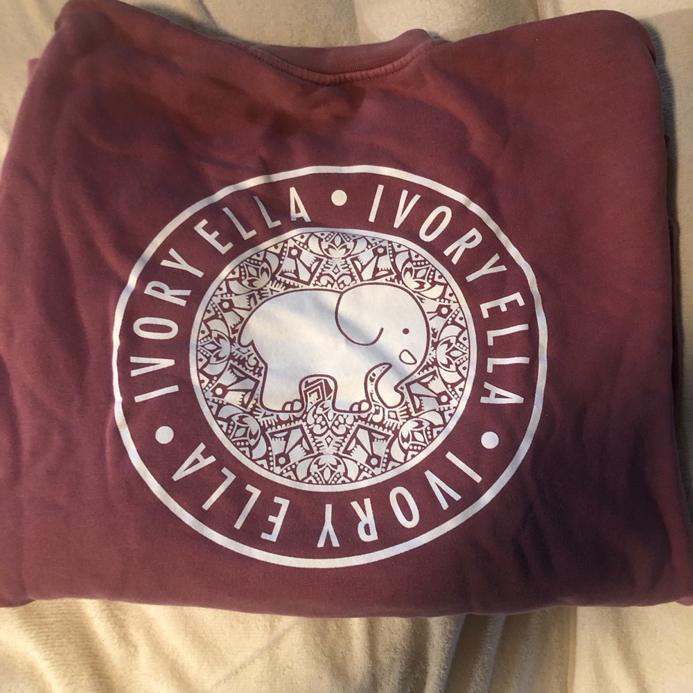 Ivory Ella busty rose crew neck sweatshirt